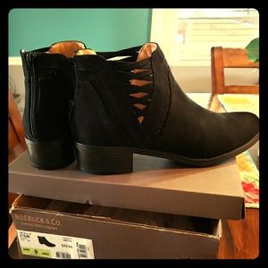 Black "bootie" boots with zip up back